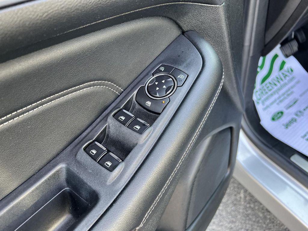 used 2022 Ford Edge car, priced at $23,355