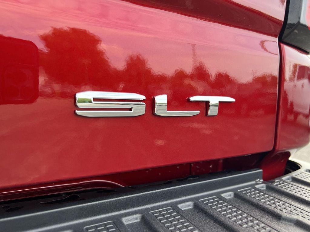 new 2026 GMC Sierra 1500 car, priced at $59,992