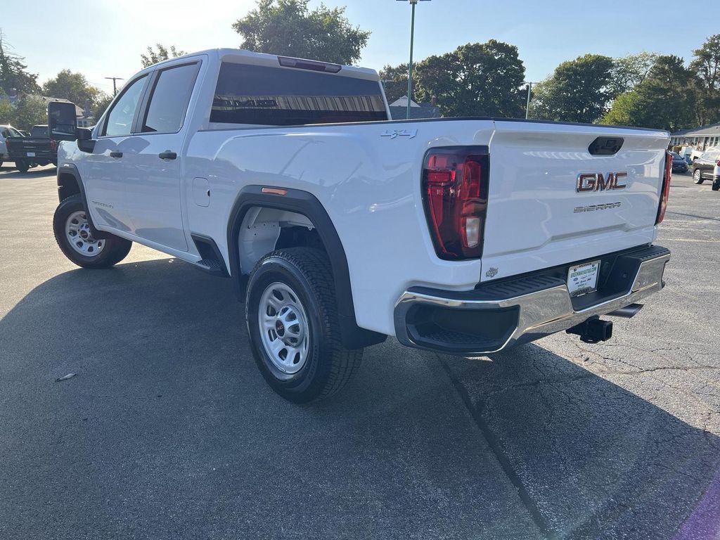 new 2026 GMC Sierra 2500 car, priced at $55,192