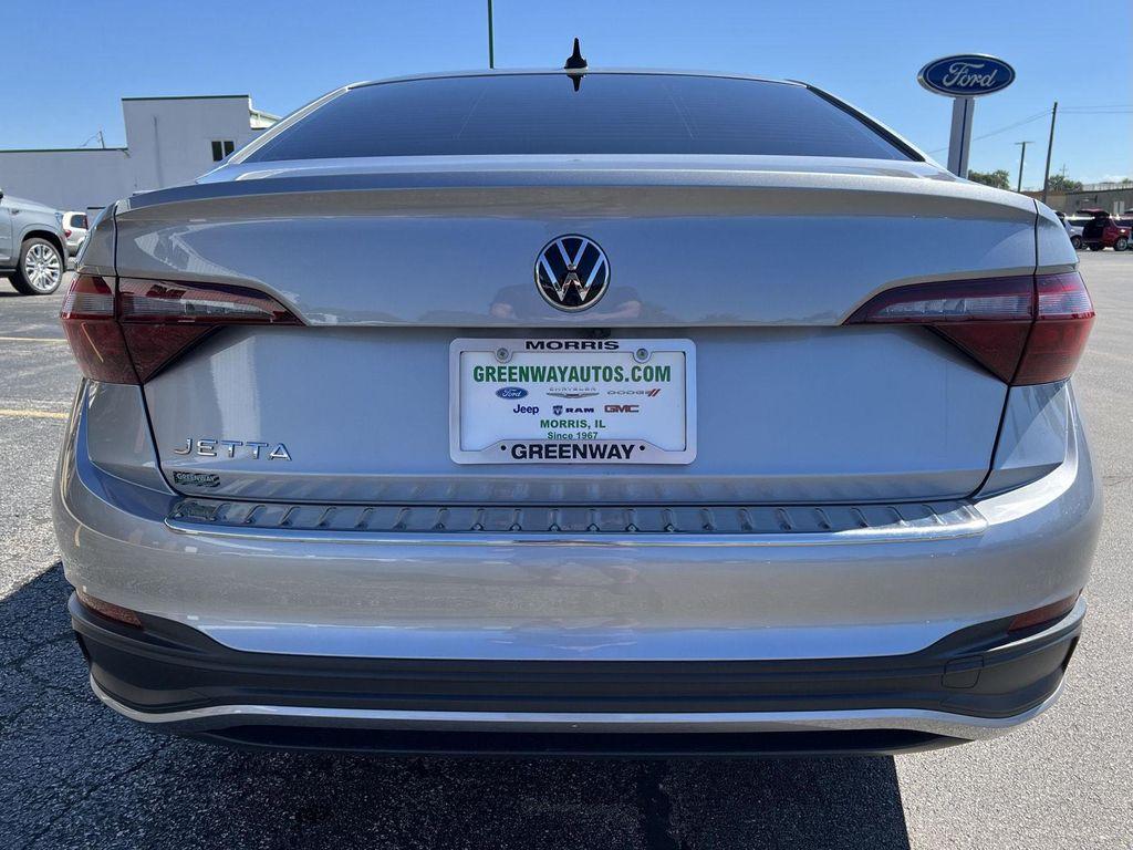 used 2024 Volkswagen Jetta car, priced at $21,684