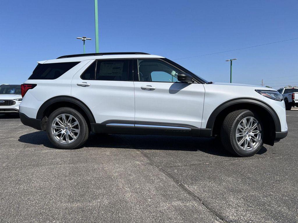 new 2025 Ford Explorer car, priced at $45,736