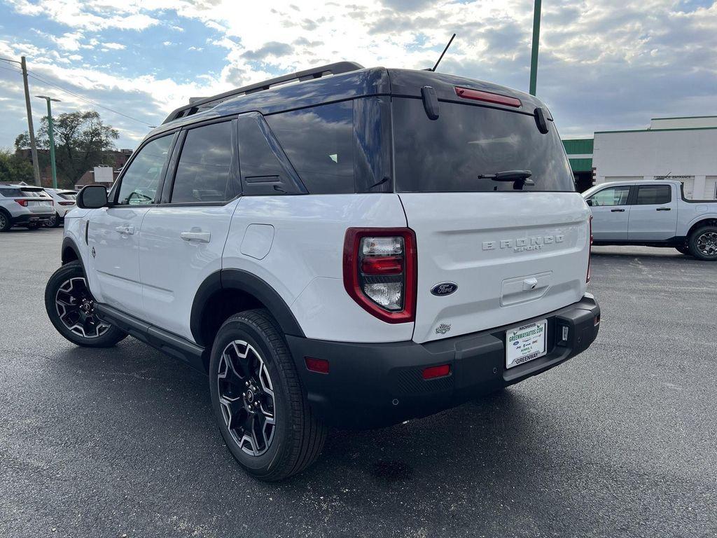 new 2025 Ford Bronco Sport car, priced at $33,764