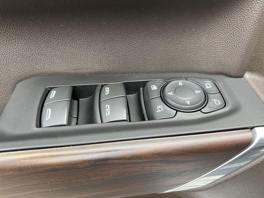 used 2020 GMC Sierra 1500 car, priced at $38,324