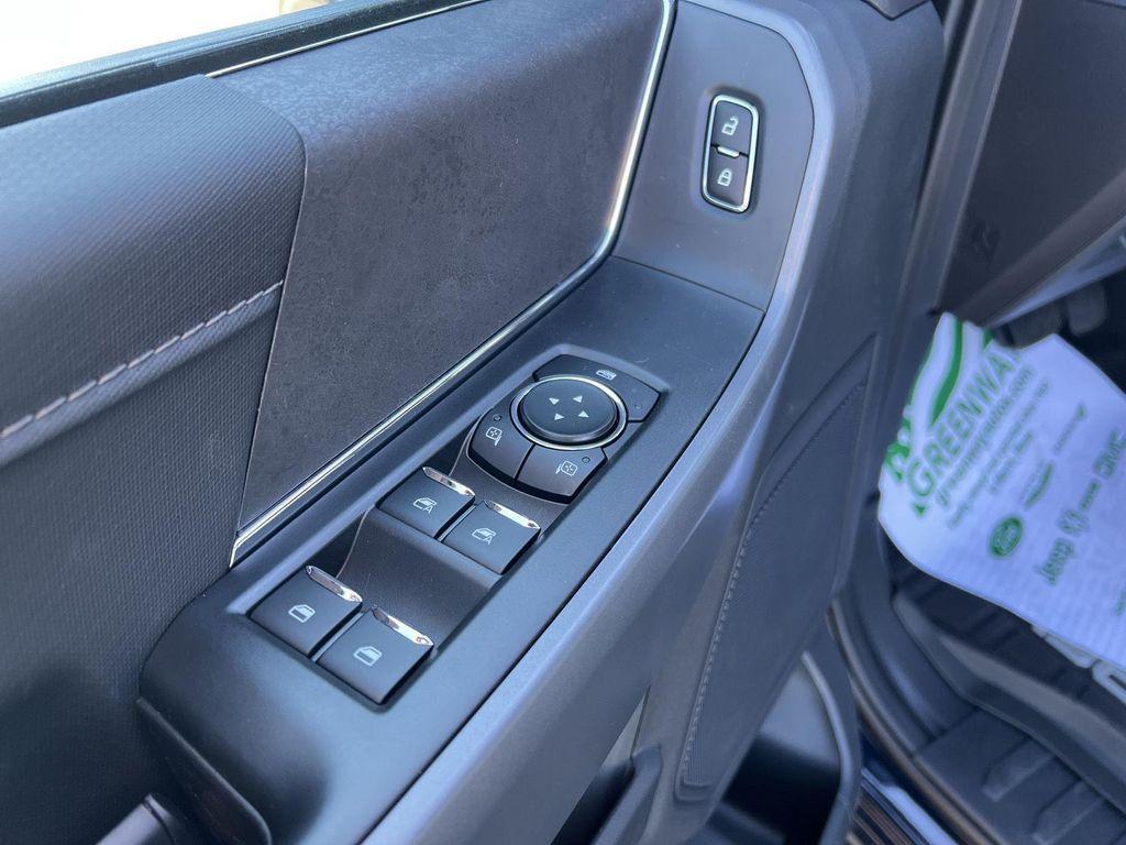 new 2025 Ford F-150 car, priced at $58,900