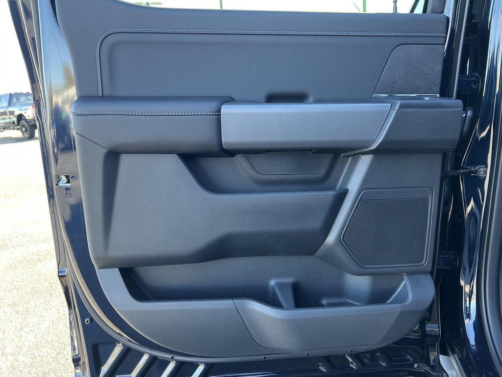 new 2025 Ford F-150 car, priced at $58,900