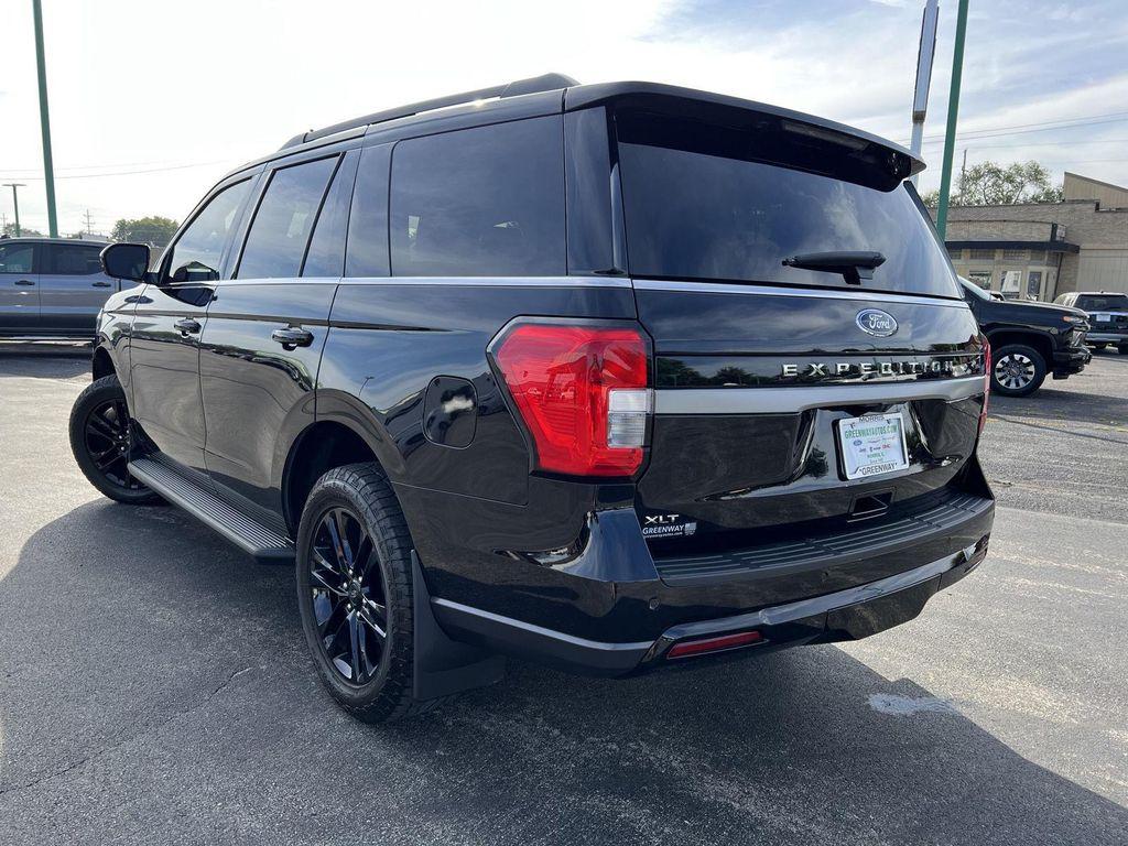 used 2024 Ford Expedition car, priced at $53,847