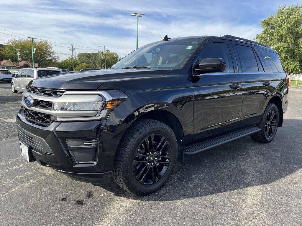 used 2024 Ford Expedition car, priced at $53,847