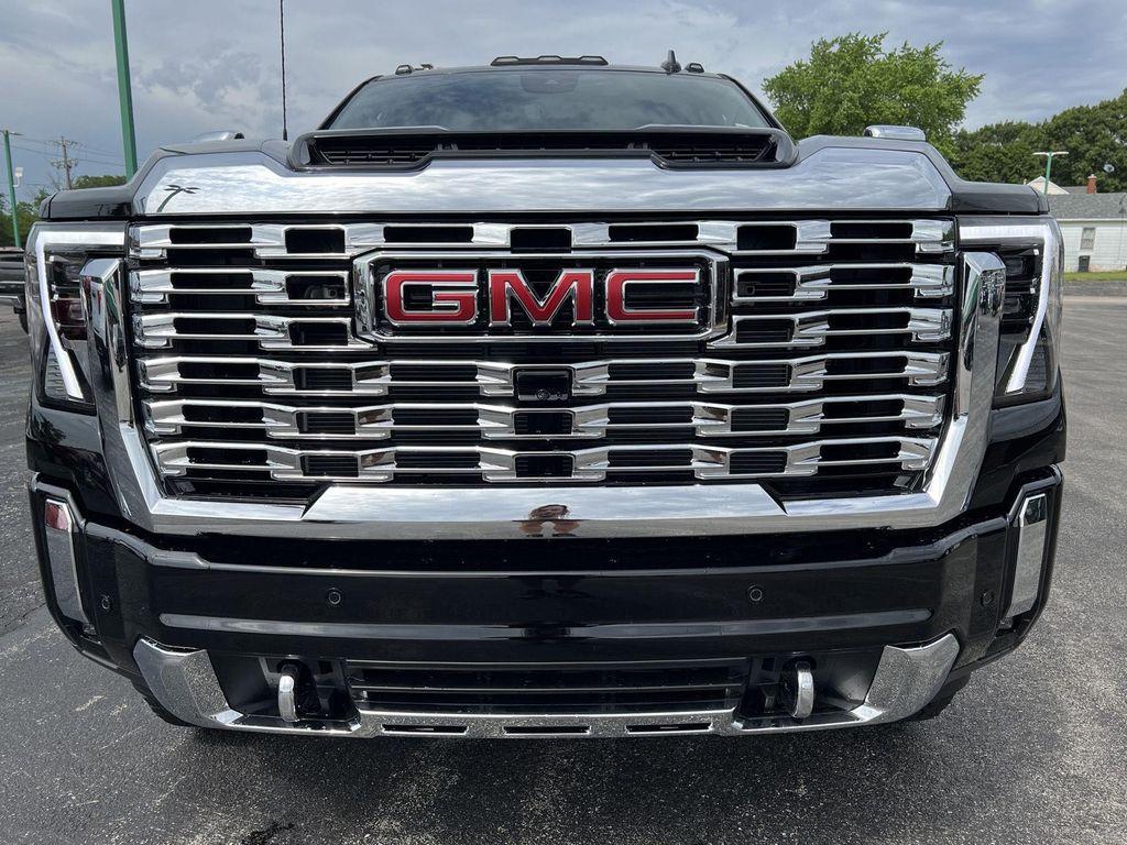new 2025 GMC Sierra 2500 car, priced at $71,992