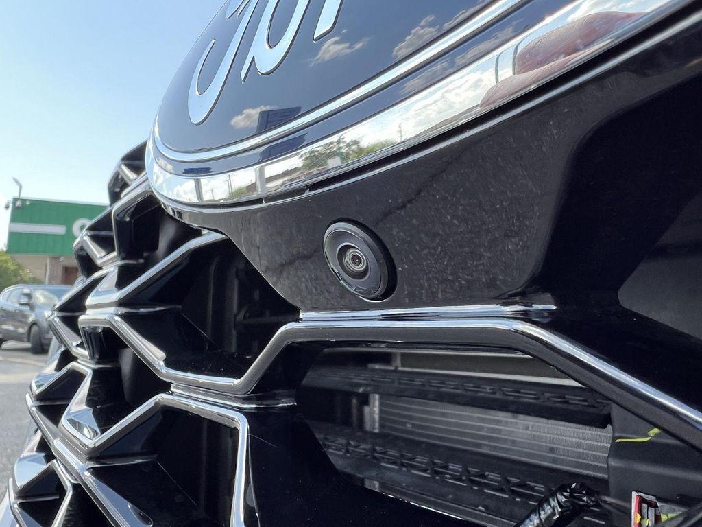 new 2025 Ford Explorer car, priced at $59,072