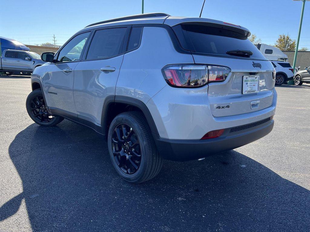 new 2026 Jeep Compass car, priced at $31,498