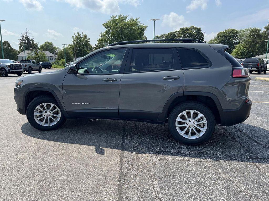 used 2022 Jeep Cherokee car, priced at $21,165