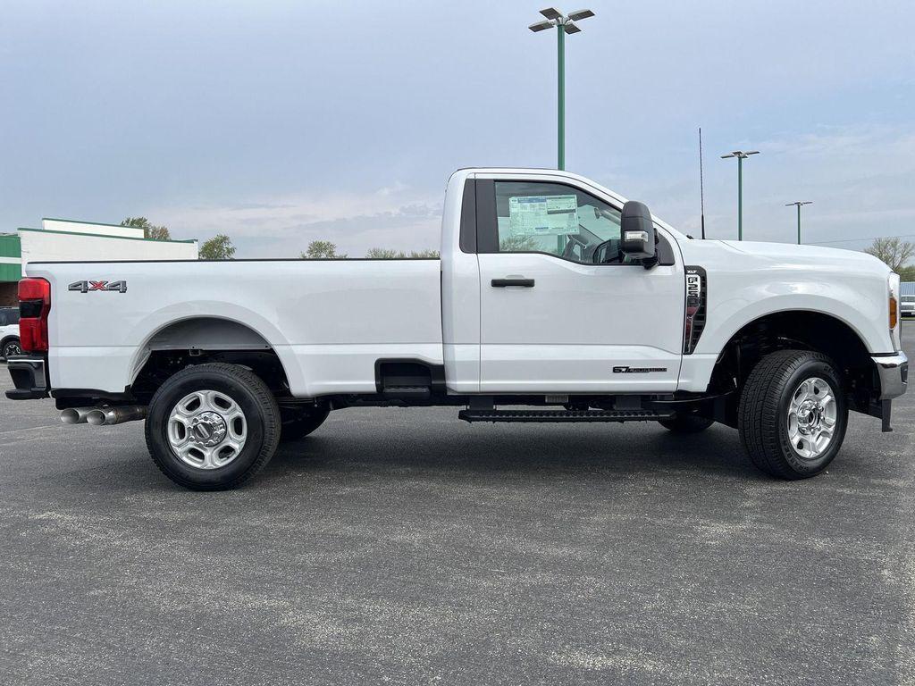 new 2025 Ford F-250 car, priced at $60,127
