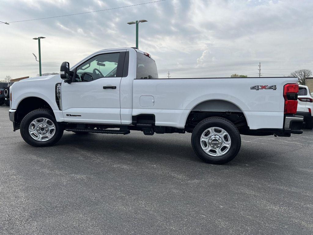 new 2025 Ford F-250 car, priced at $60,127