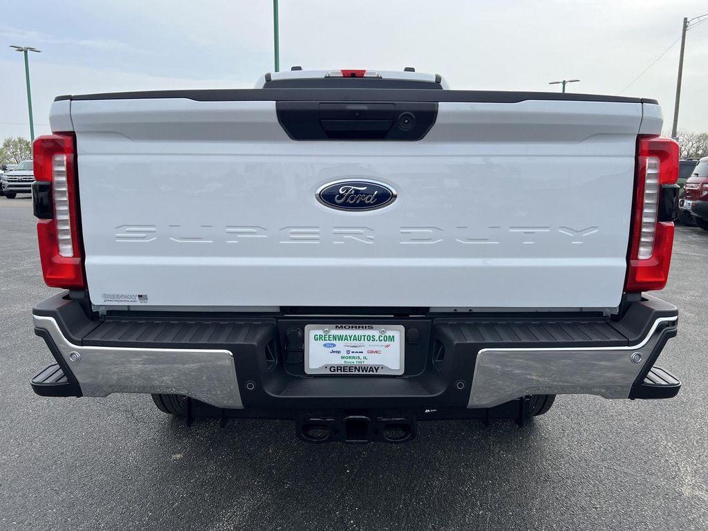 new 2025 Ford F-250 car, priced at $60,127