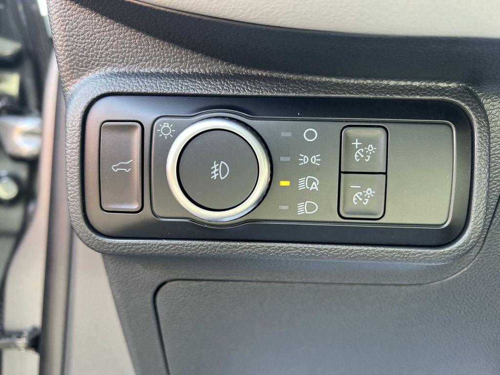 new 2025 Ford Explorer car, priced at $42,683
