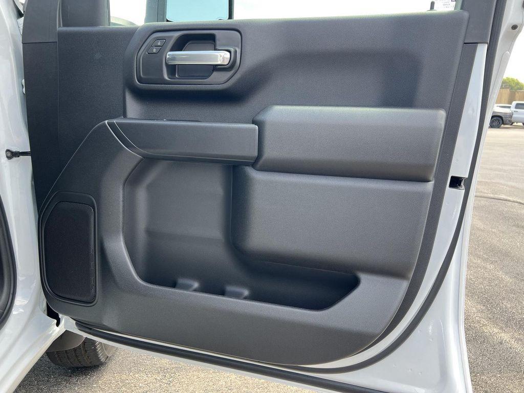 new 2025 GMC Sierra 2500 car, priced at $62,486