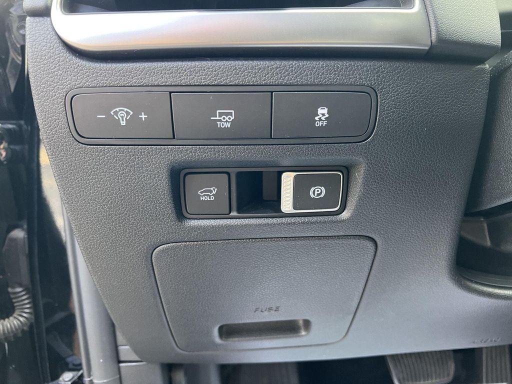 used 2024 Hyundai Palisade car, priced at $32,554