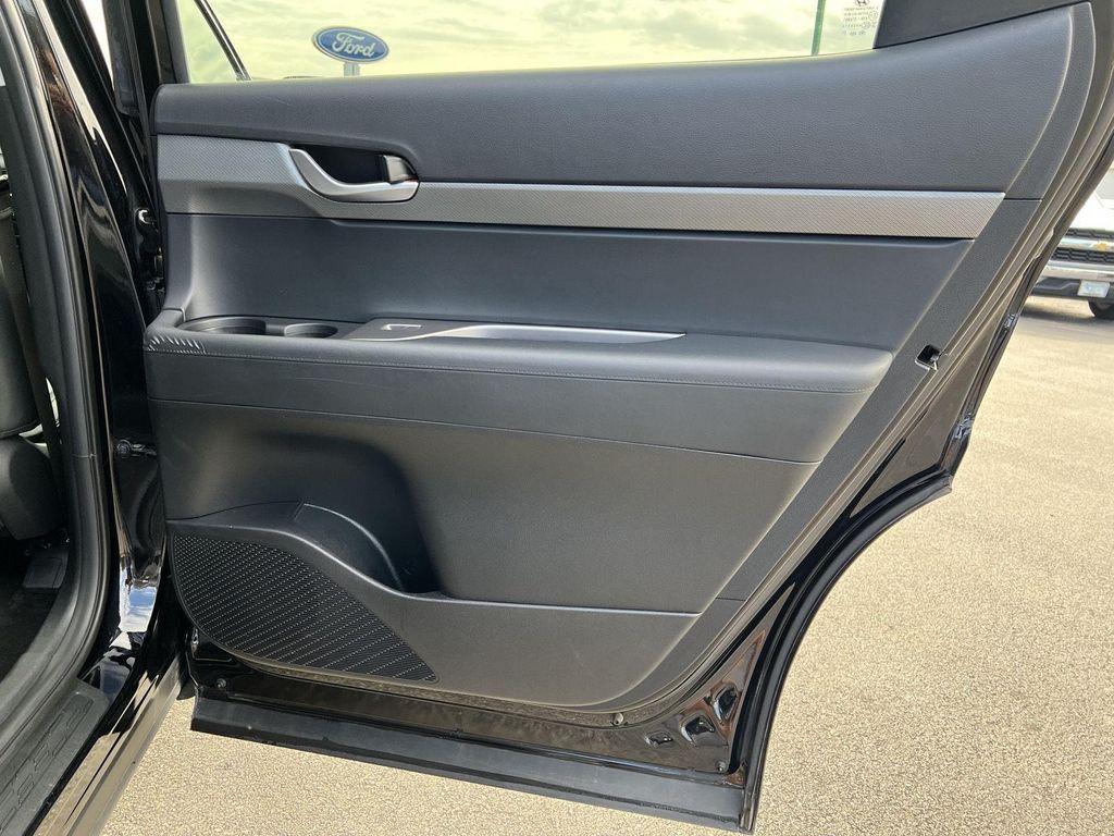 used 2024 Hyundai Palisade car, priced at $32,554