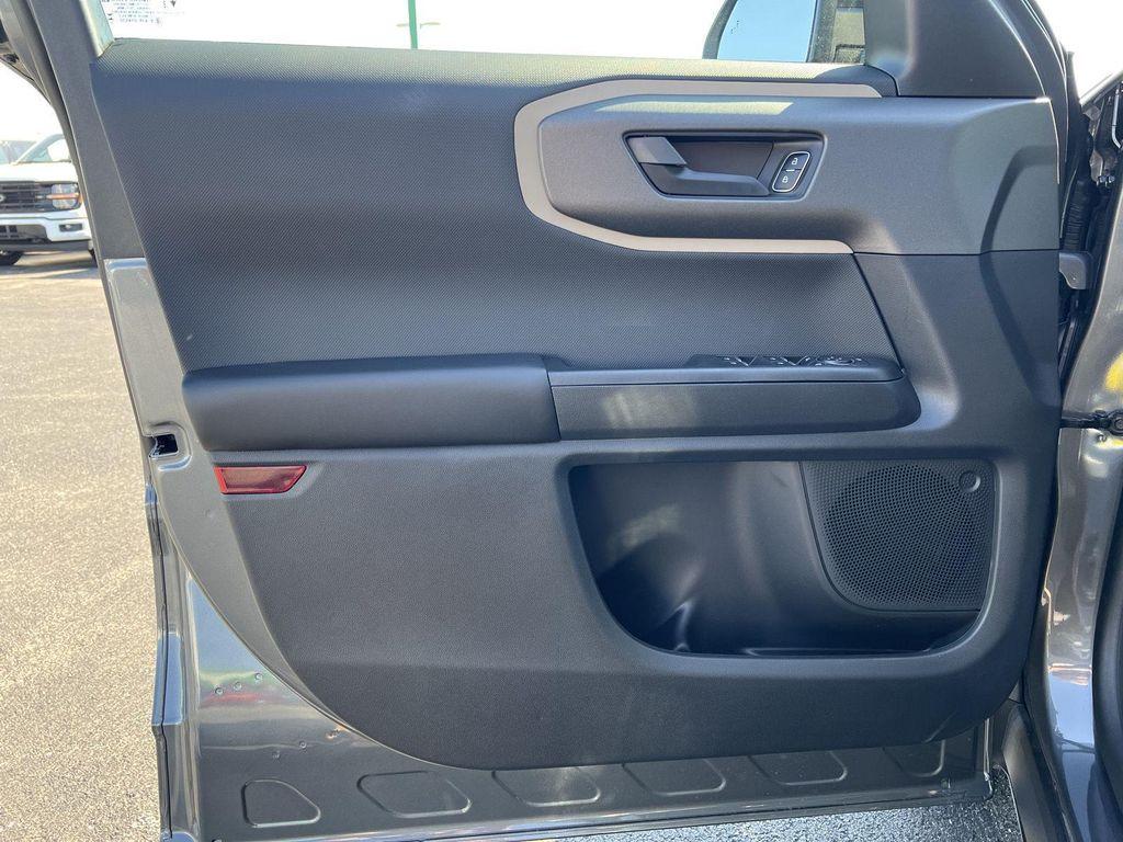 new 2025 Ford Bronco Sport car, priced at $31,457