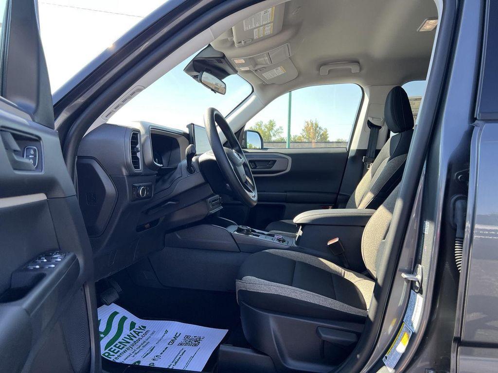 new 2025 Ford Bronco Sport car, priced at $31,457