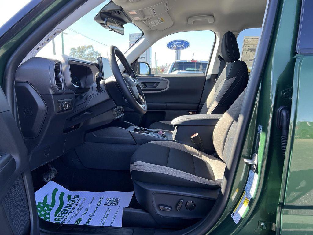 new 2025 Ford Bronco Sport car, priced at $33,969