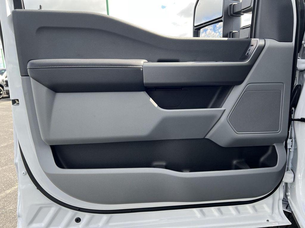 new 2026 Ford F-250 car, priced at $61,098