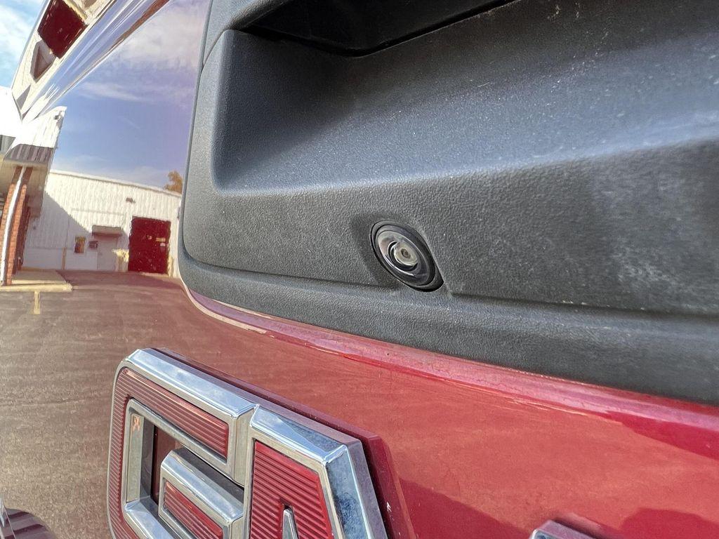 used 2019 GMC Sierra 1500 car, priced at $24,666