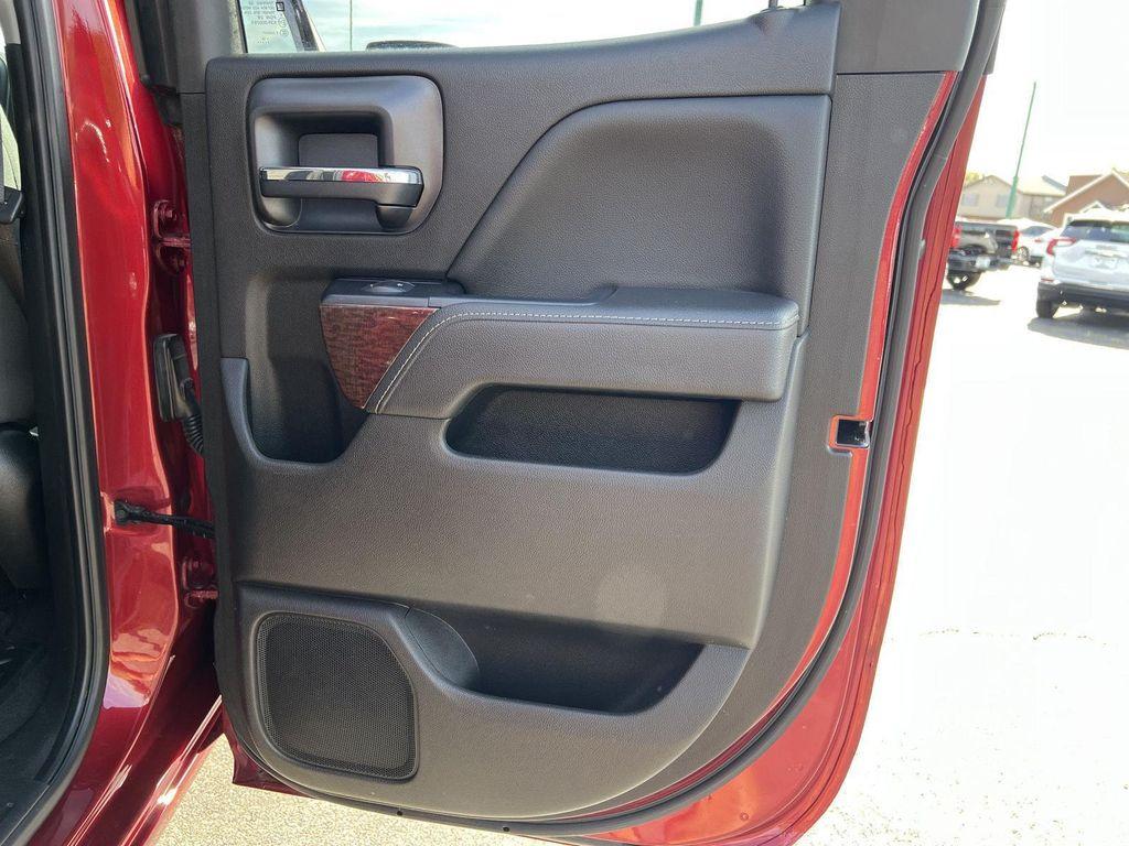 used 2019 GMC Sierra 1500 car, priced at $24,666
