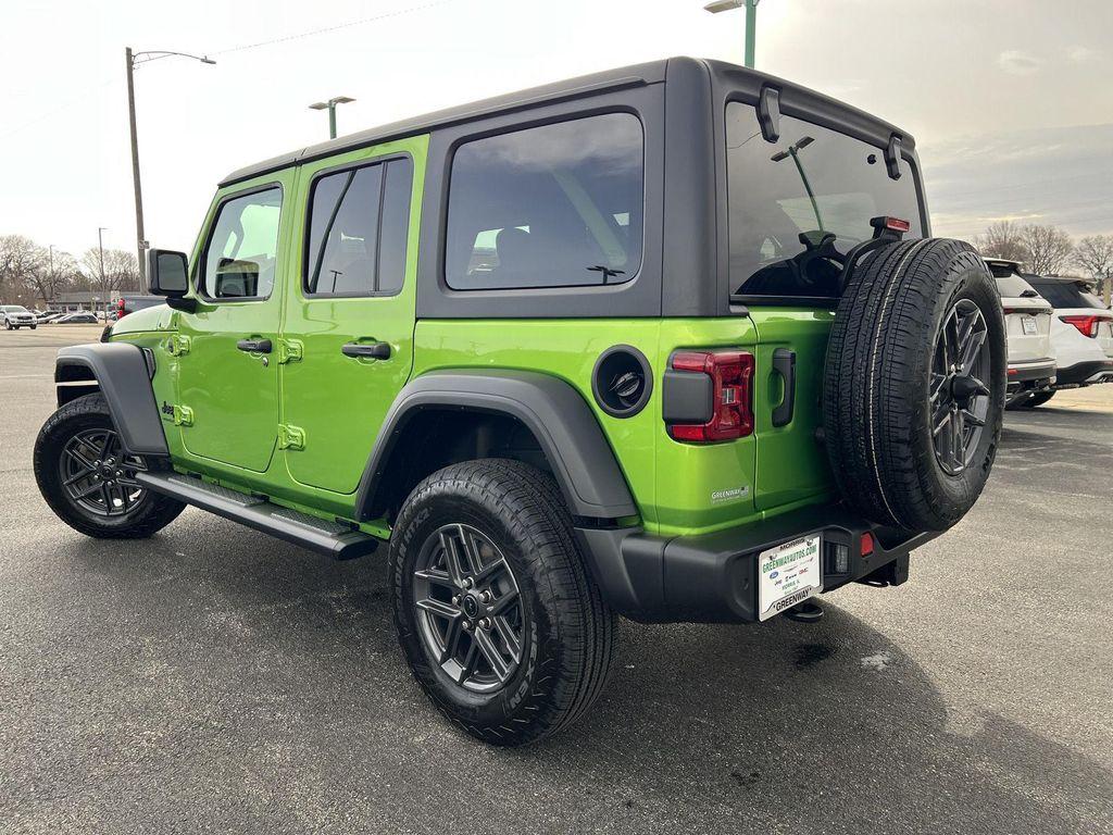 new 2025 Jeep Wrangler car, priced at $50,234