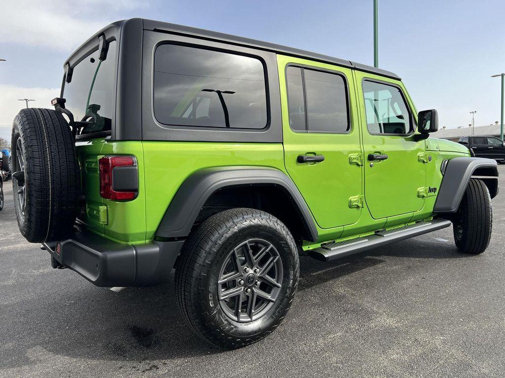 new 2025 Jeep Wrangler car, priced at $50,234