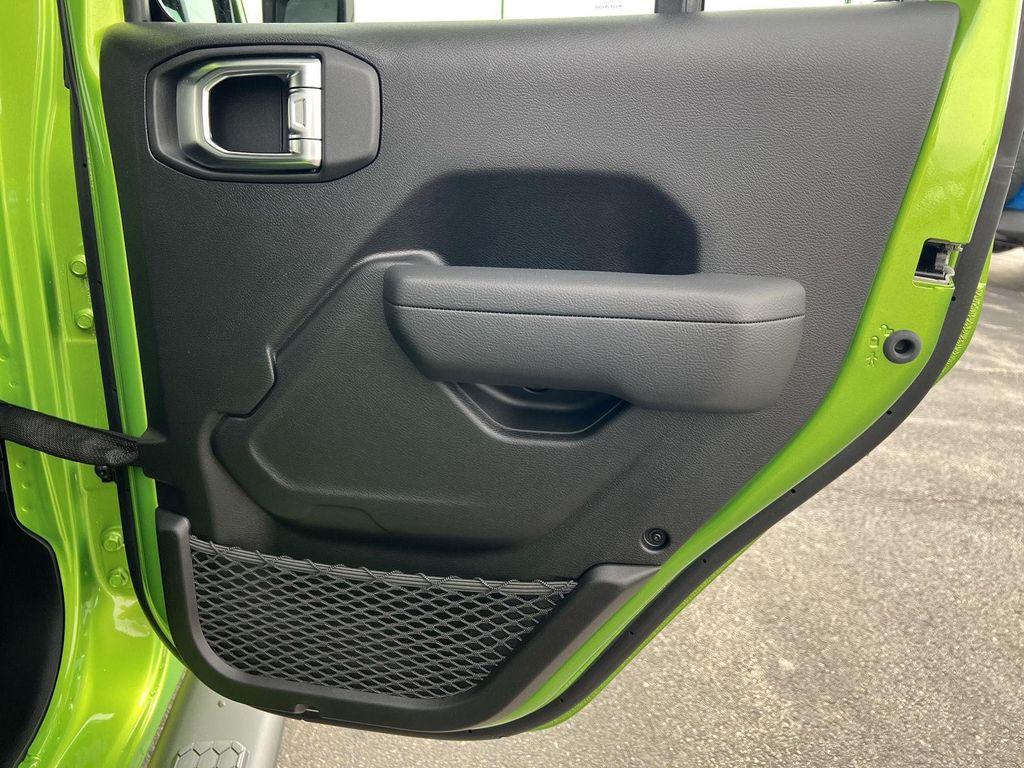 new 2025 Jeep Wrangler car, priced at $50,234