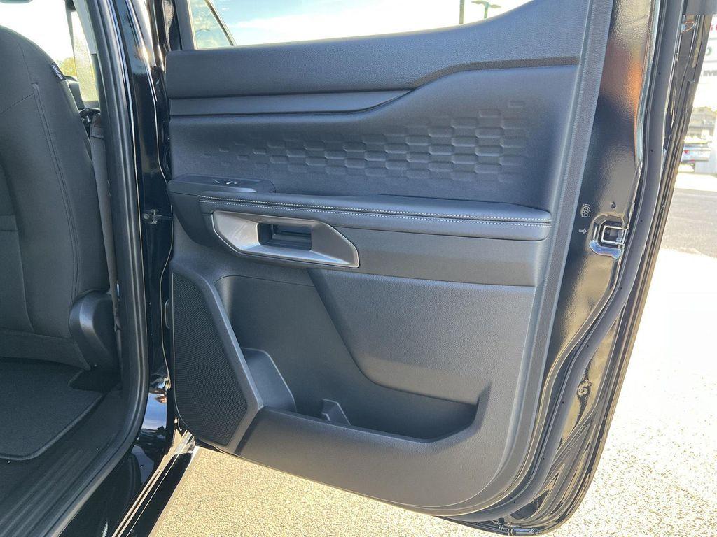 new 2025 Ford Ranger car, priced at $43,346