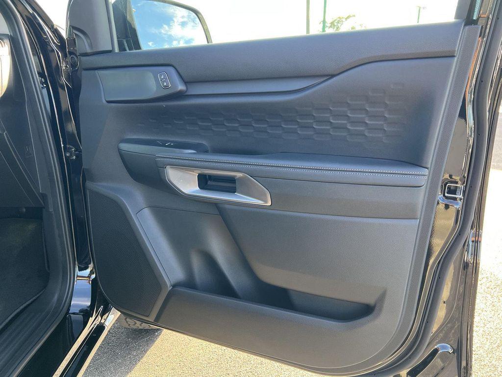 new 2025 Ford Ranger car, priced at $43,346