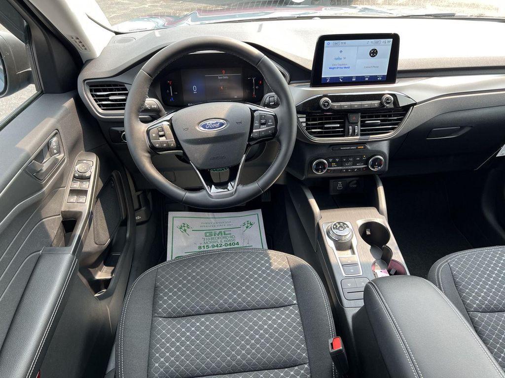 new 2025 Ford Escape car, priced at $31,381