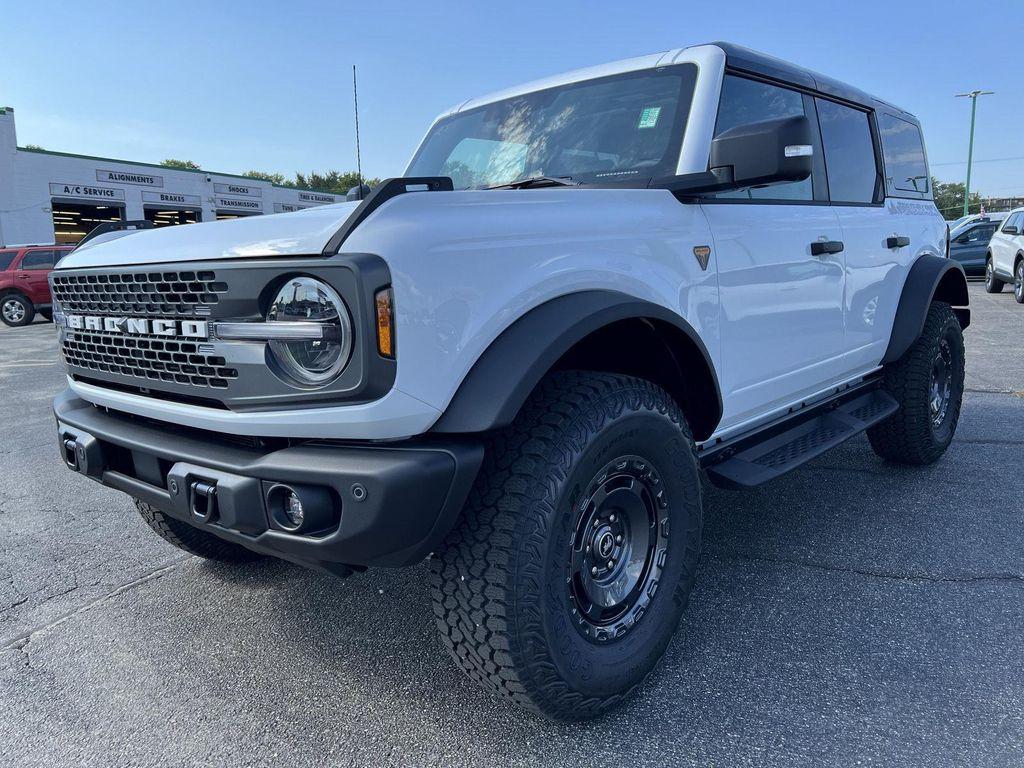 new 2025 Ford Bronco car, priced at $65,363