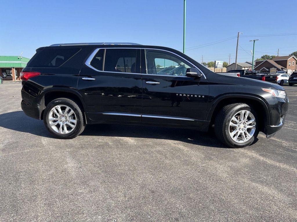 used 2019 Chevrolet Traverse car, priced at $20,777