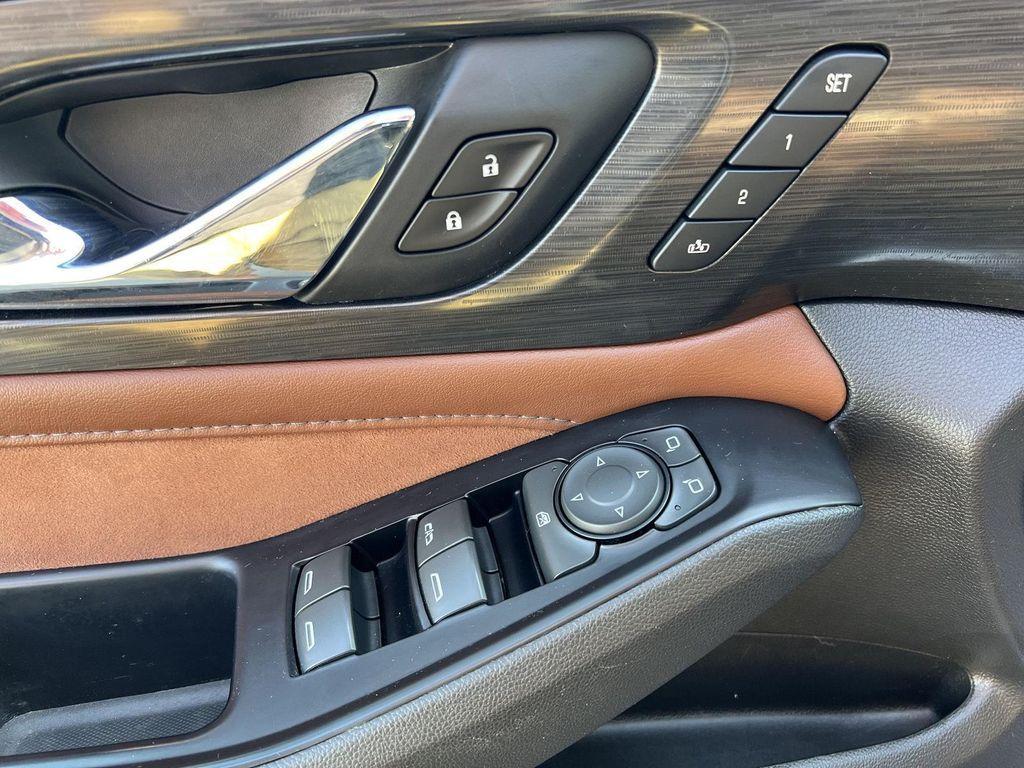 used 2019 Chevrolet Traverse car, priced at $20,777