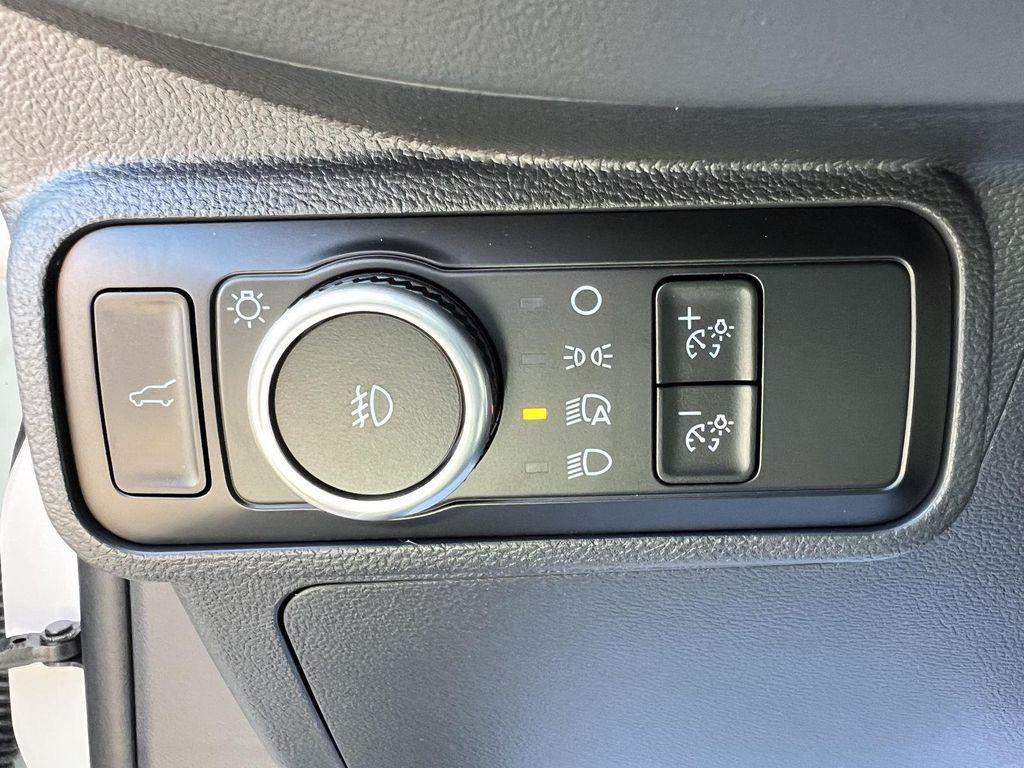 new 2025 Ford Explorer car, priced at $44,986