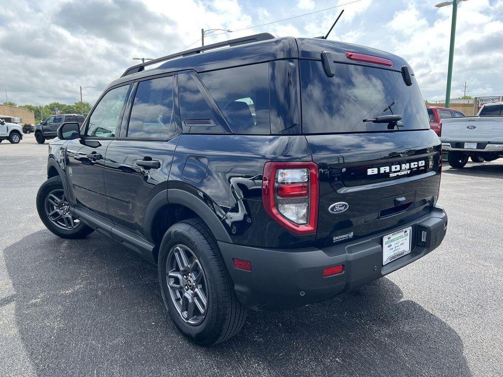 new 2025 Ford Bronco Sport car, priced at $31,388
