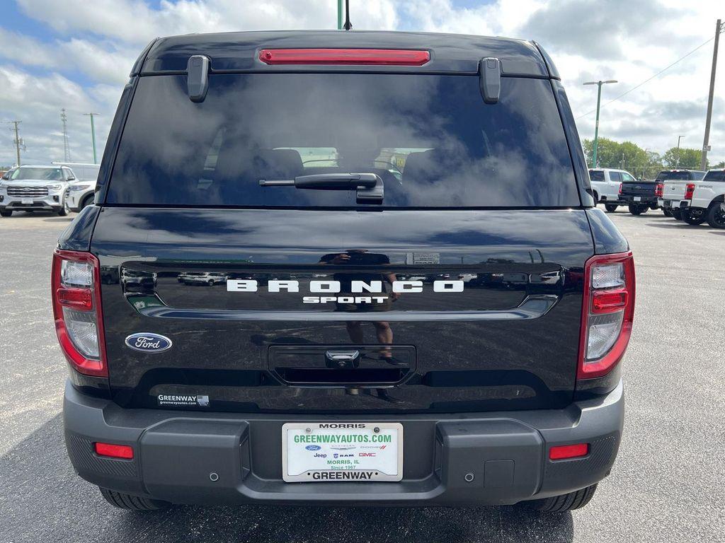 new 2025 Ford Bronco Sport car, priced at $31,388