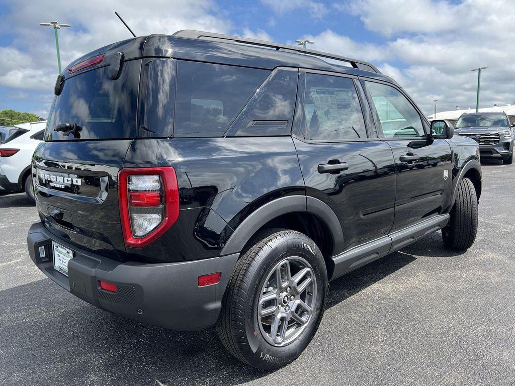 new 2025 Ford Bronco Sport car, priced at $31,388