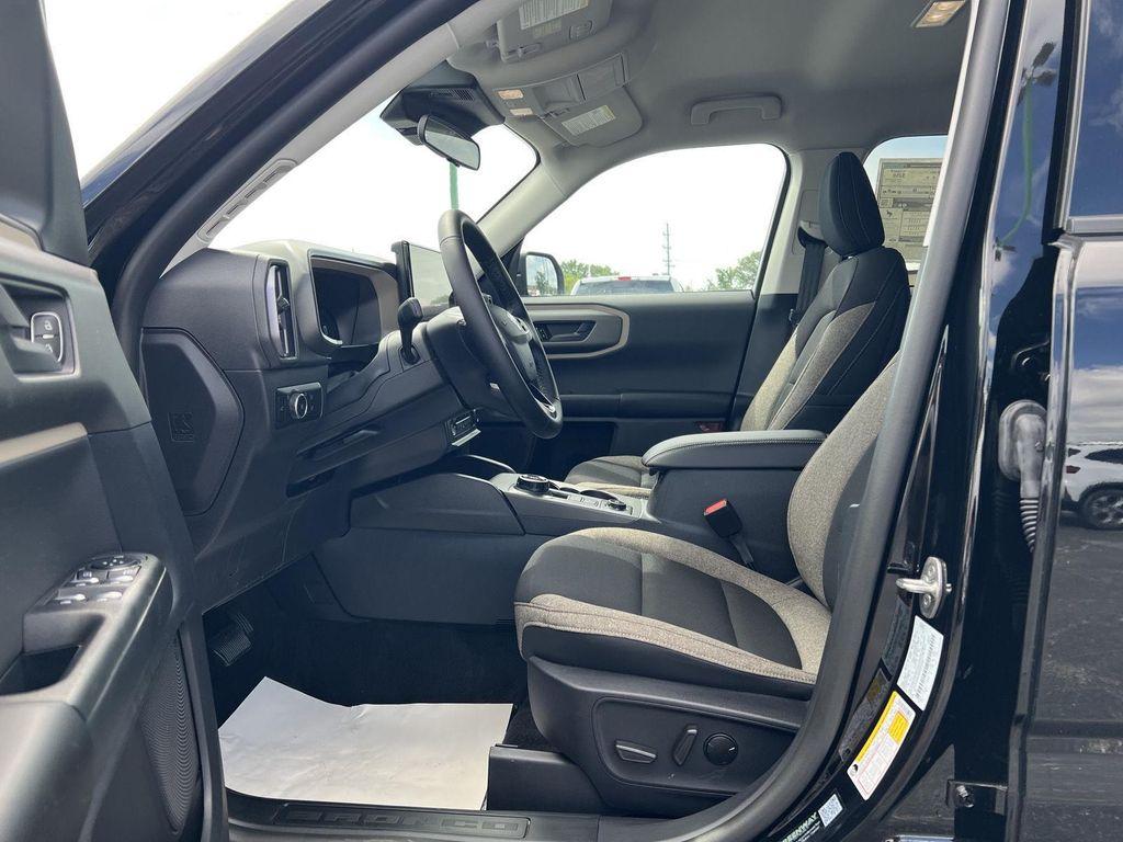 new 2025 Ford Bronco Sport car, priced at $31,388