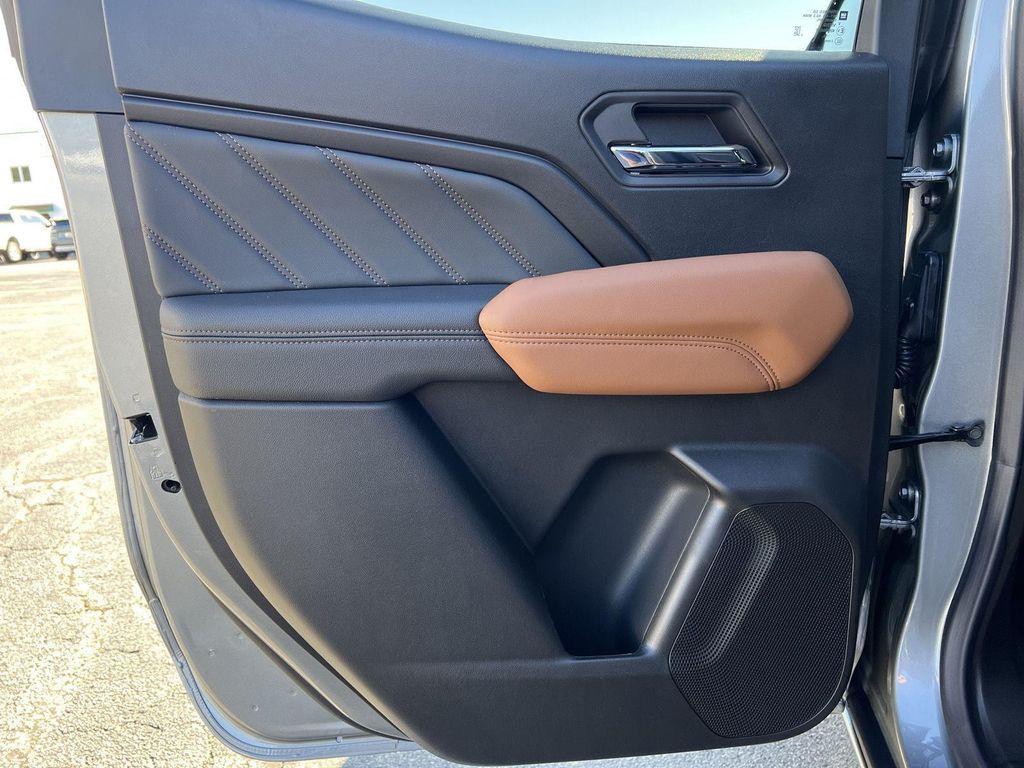 new 2026 GMC Canyon car, priced at $46,306