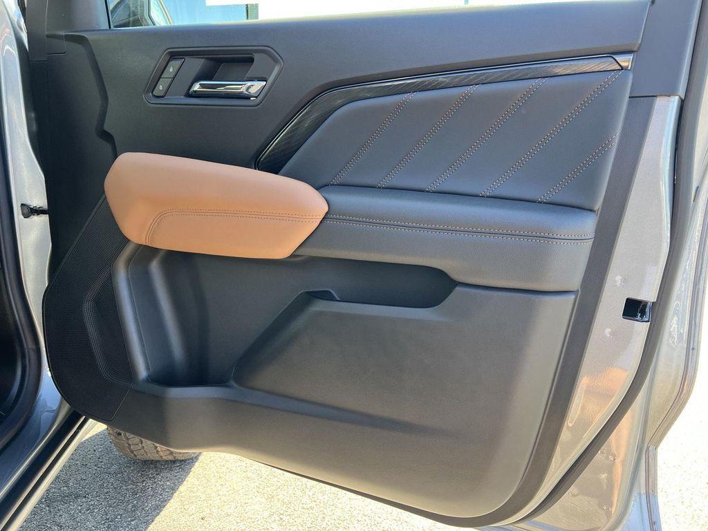 new 2026 GMC Canyon car, priced at $46,306