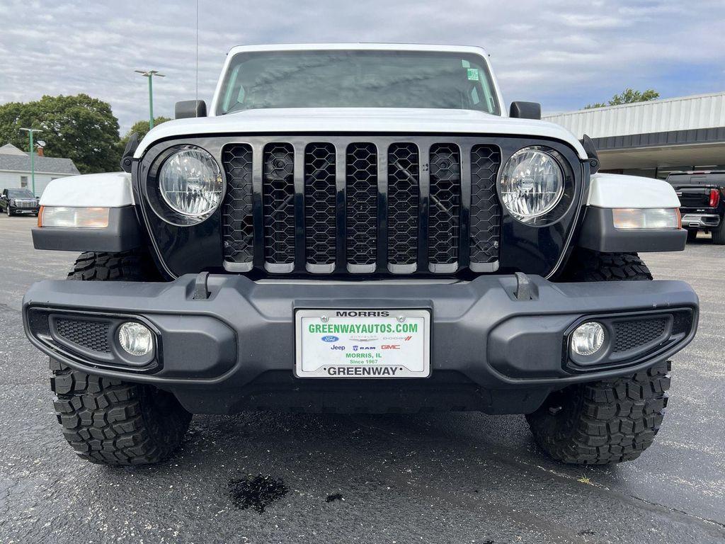 used 2021 Jeep Gladiator car, priced at $29,388