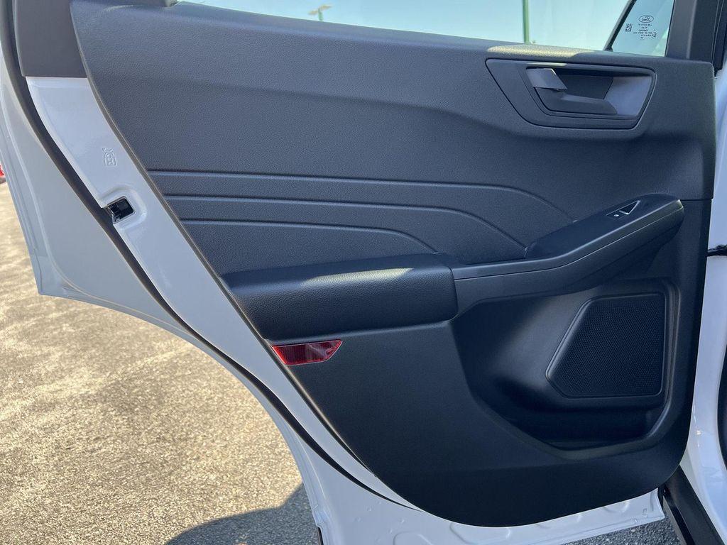 new 2025 Ford Escape car, priced at $29,950