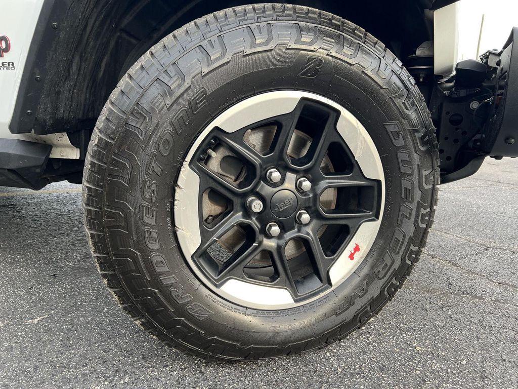 used 2020 Jeep Wrangler Unlimited car, priced at $31,569