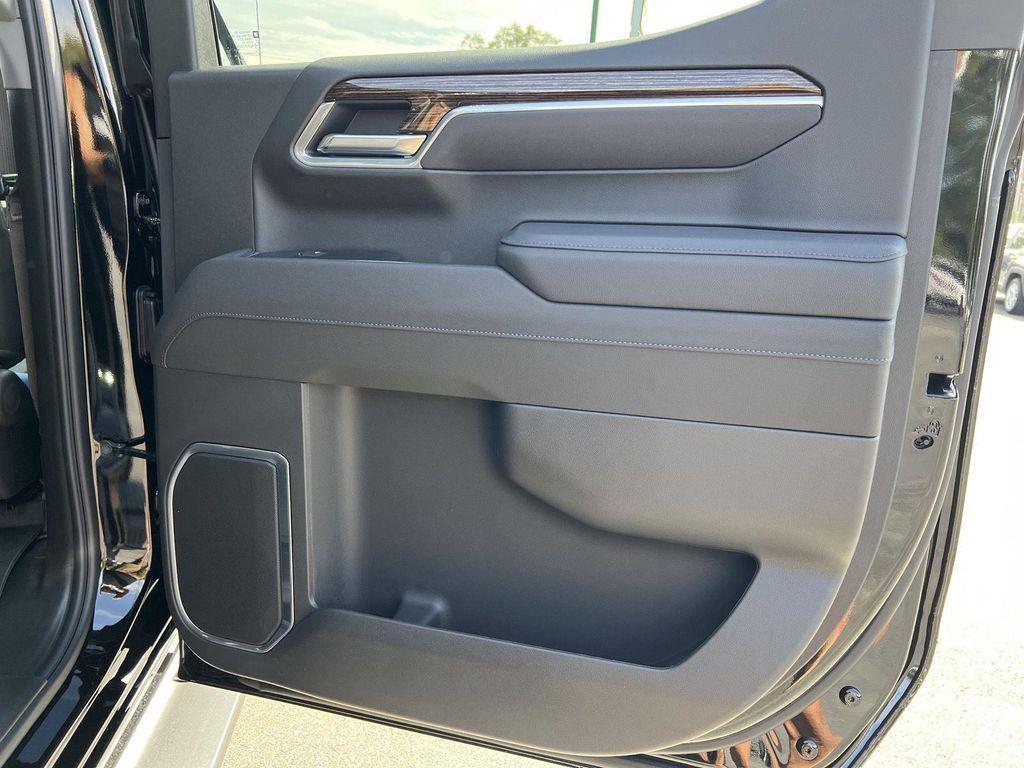 new 2026 GMC Sierra 1500 car, priced at $59,492