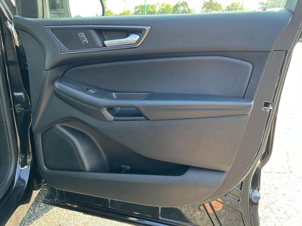 used 2022 Ford Edge car, priced at $20,517