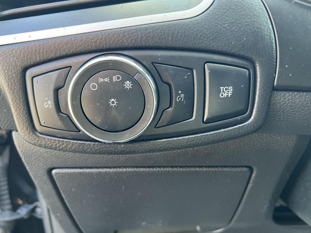 used 2022 Ford Edge car, priced at $20,517